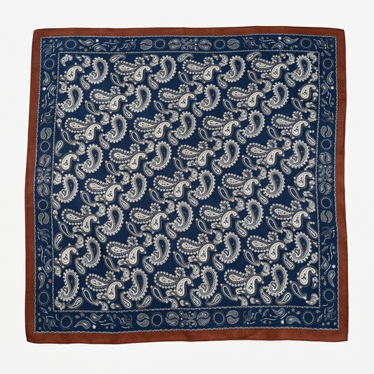 Seidenschal mit blauem Paisley-Muster