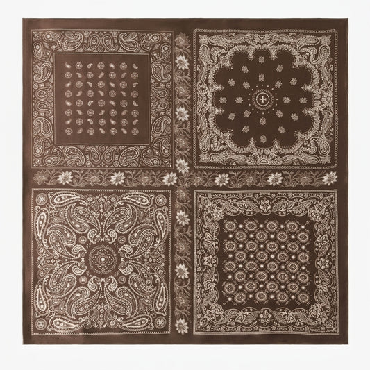 Seidenschal mit braunem Paisley-Muster